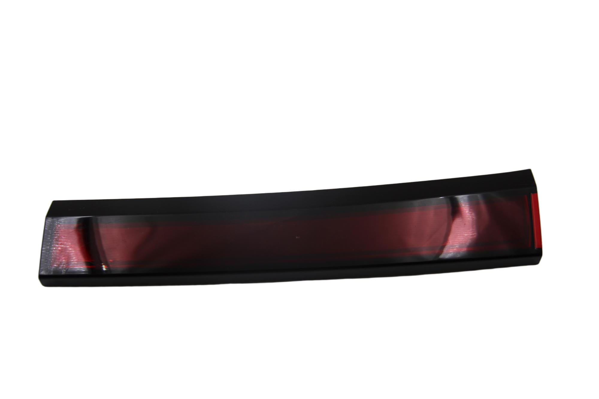 MG-18-114 KICKS 2023 TAIL LAMP (LANTERNA) CENTRA