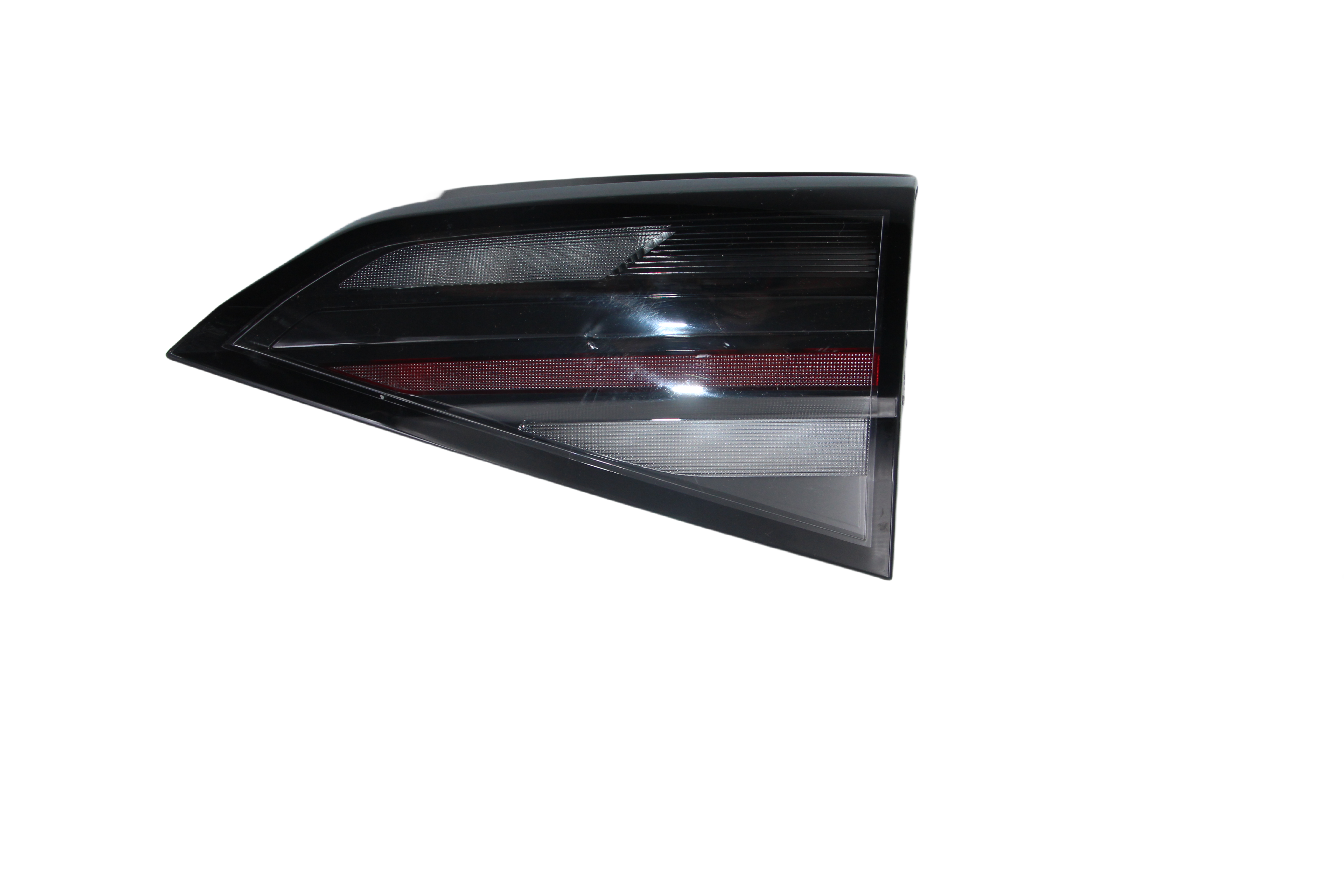 MG-23-244 VIRTUS 2024 TAIL LAMP BLACK