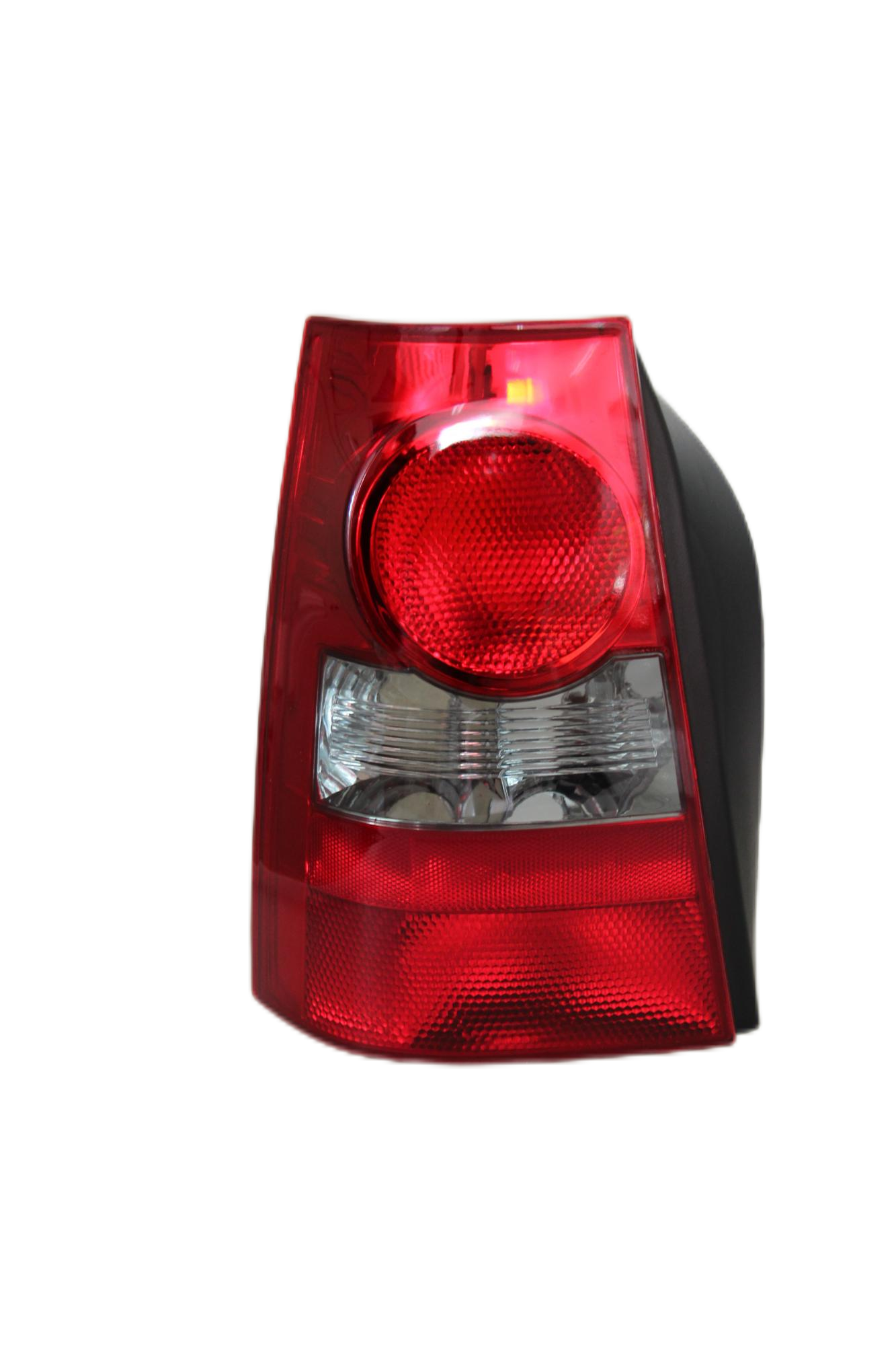 MG-23-105 PARATI G4 06-10 TAIL LAMP CHROMED
